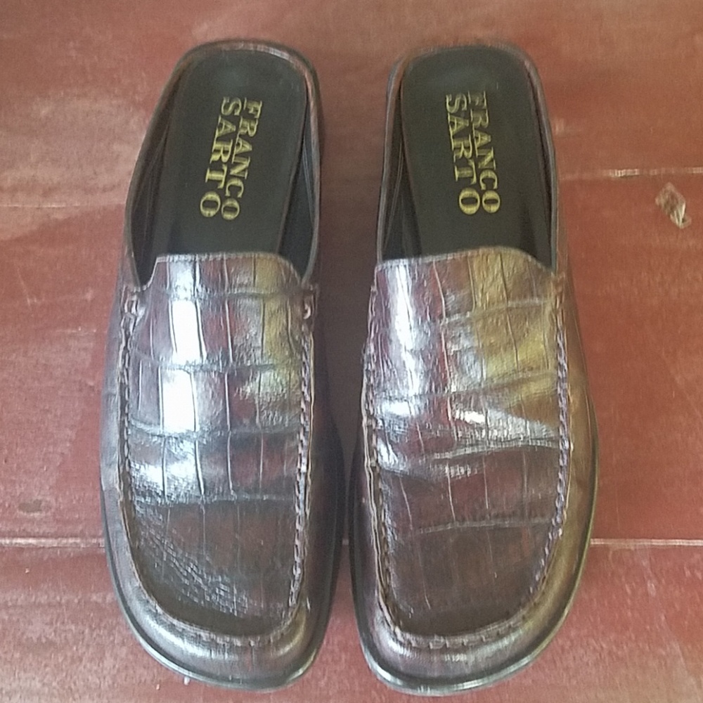 Shoes, womens, size 10M
